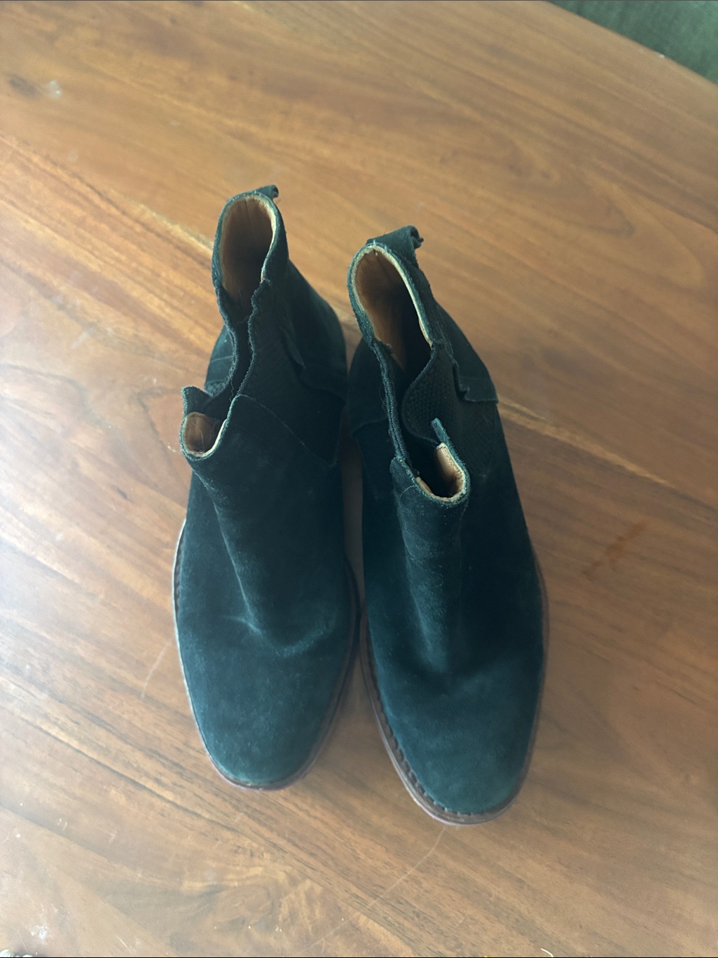 Women’s Black Suede Chelsea Boots - Classic Slip-On Ankle Boots Hudson London — image 3 of 6
